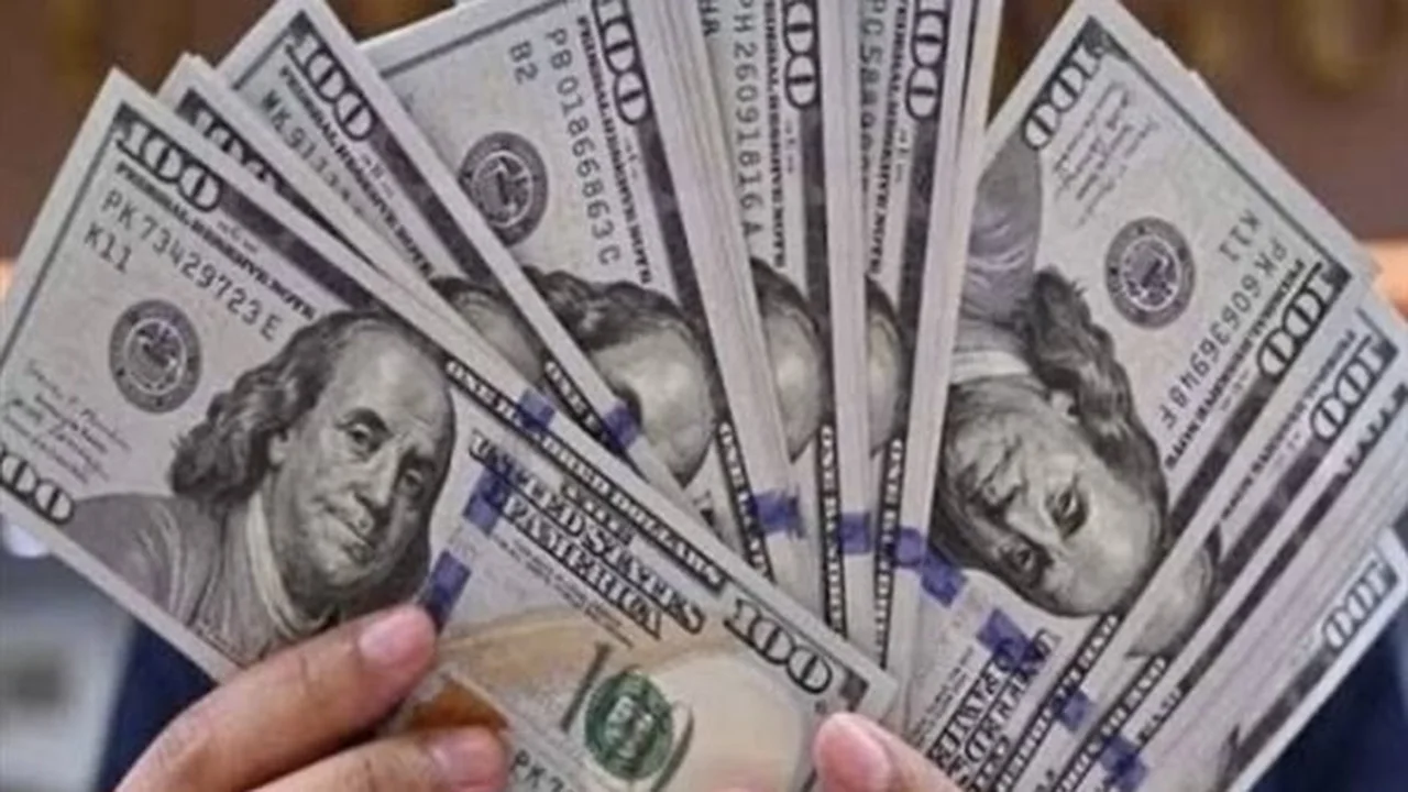 الجنيه يواصل مكاسبه أمام الدولار في 8 يوليو